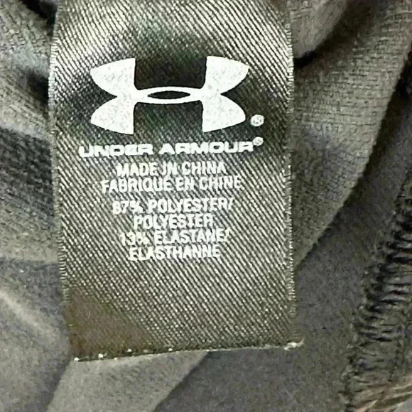 UnderArmour long sleeve tee in black size XL - Picture 5 of 5